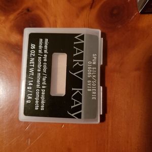Mary Kay Spun silk eyeshadow